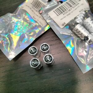 Mazda Logo Tire Valve Caps 8pcs - Silver